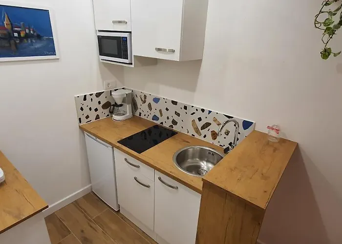 & Karla 3* Драмаль