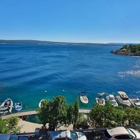 Guest house & Karla 3*