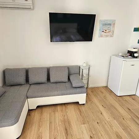 & Karla Gostinjska kuća 3*