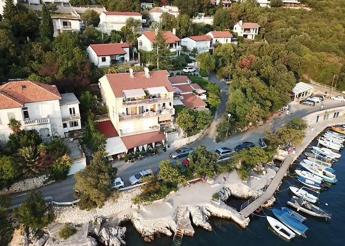 Gasthof Apartments&rooms Karla Dramalj